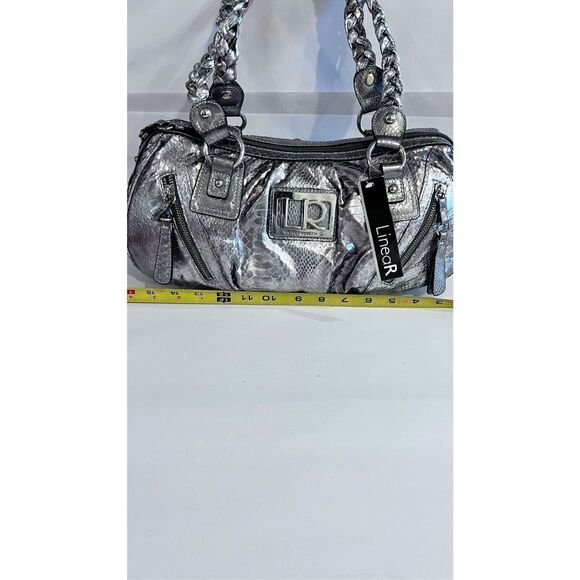 LINEAR SILVER METALLIC HOBO BAG new - Picture 4 of 12